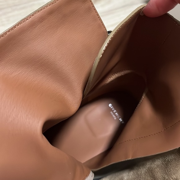 Givenchy Ankle Boots Beige Calf Suede 8.5 - Picture 9 of 16